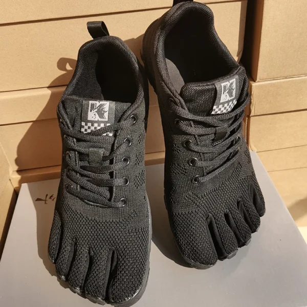 Unisex Split Toe Shoes Women FiveFingers Casual Sneakers Climbing Shoes Thick Sole Mesh Water Sneaker Men Mesh Flats Sneaker