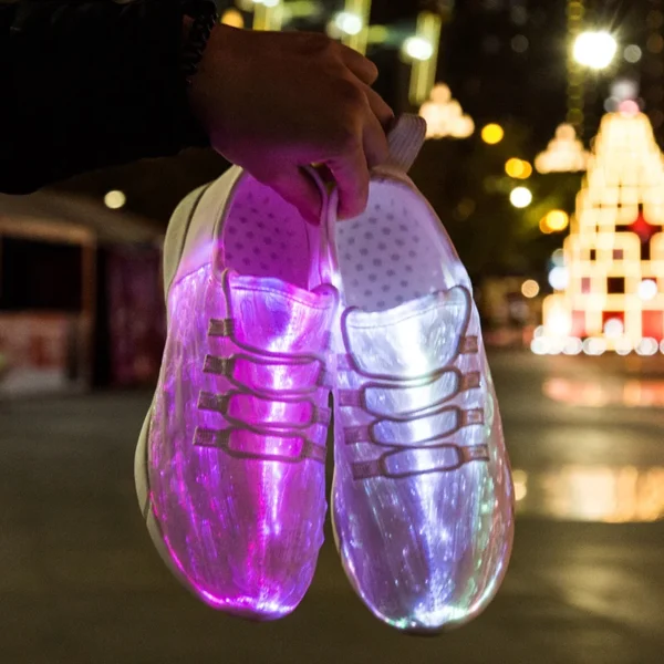 7ipupas LED-Schuhe für Jungen, Mädchen, Damen und Herren, Glasfaser-Schuhe und elastische Sohle, wiederaufladbare, leichte USB-Sneaker
