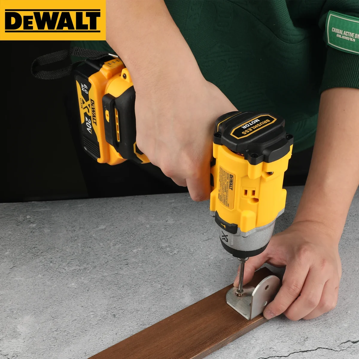 DEWALT DCF922 ATOMIC 20V MAX 1/2 in. Cordless Impact Wrench Variable Speed Electric Wrench with Detent Pin Anvil Bare Tool - Image 4