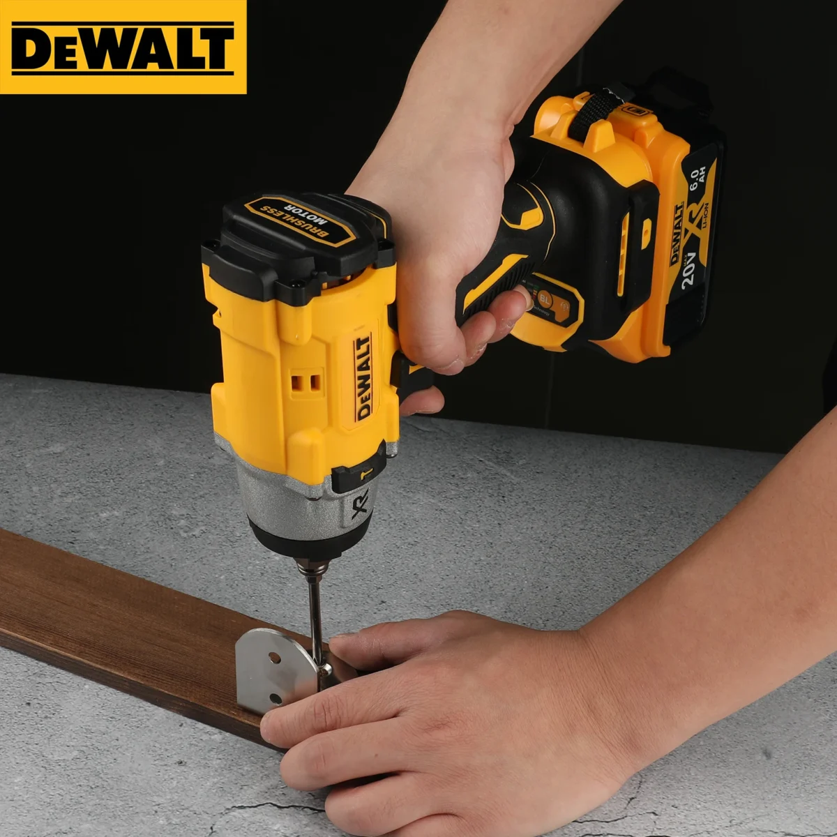 DEWALT DCF922 ATOMIC 20V MAX 1/2 in. Cordless Impact Wrench Variable Speed Electric Wrench with Detent Pin Anvil Bare Tool - Image 3
