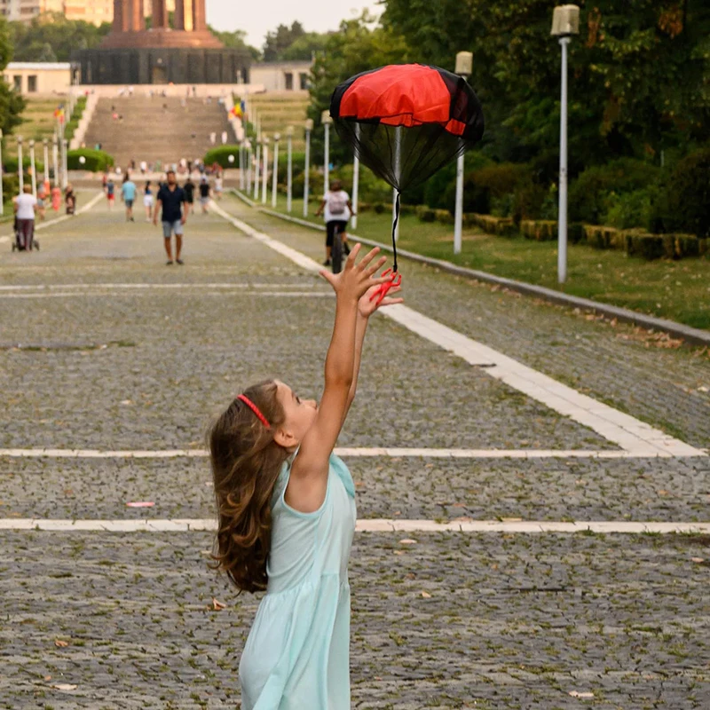 Parachute Toys for Kids Tangle Free Outdoor Flying Parachute Men Outside Toys Easter Basket Stuffers Idea Unique Boy Girl Gift - Image 5